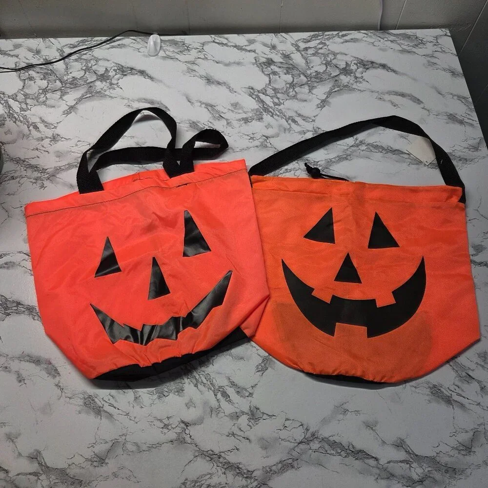 Bright Orange Pumpkin Face Drawstring Handle Trick or Treat Bags ( Set of 2 )